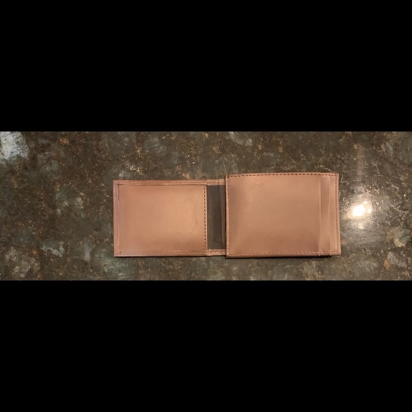 Levi’s Mens Small Magnetic Wallet, Brown, Brown Not Tan, NWOT, Never Used - Picture 9 of 11